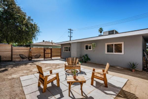 The Citrus House, a Desert Bungalow in DT Vista